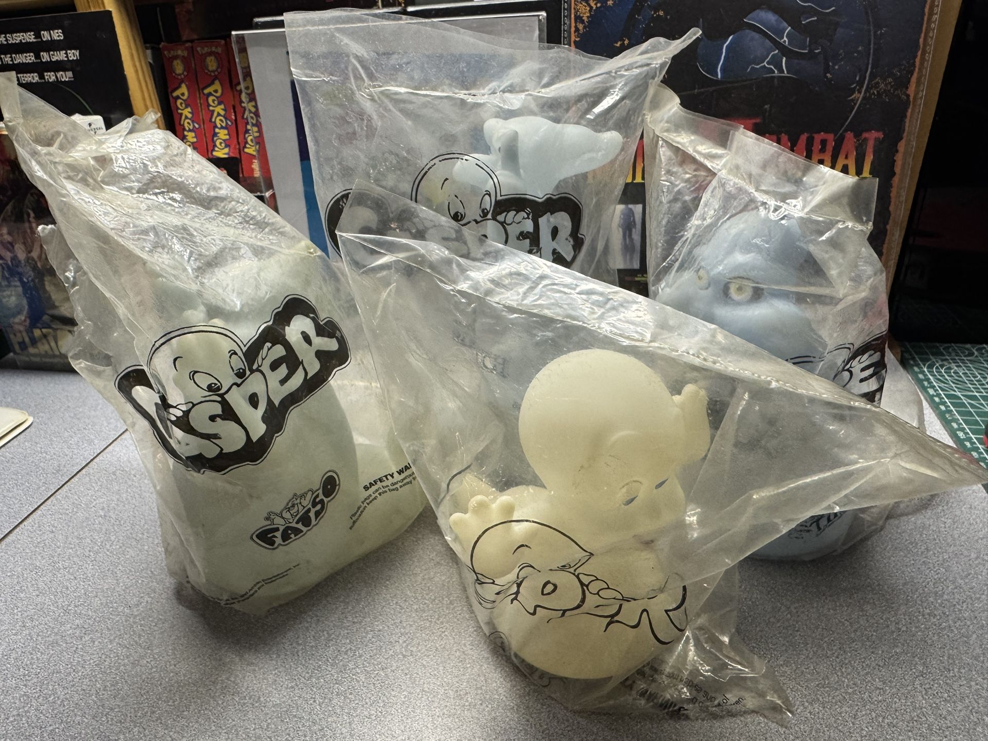 Casper The Friendly Ghost Pizza Hut Toys - 1995