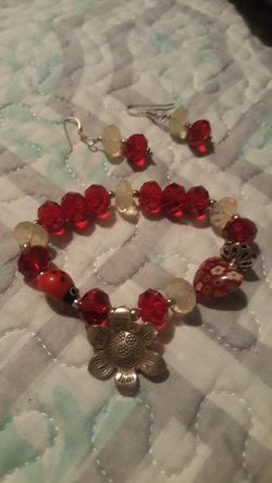 Bracelet and earring set