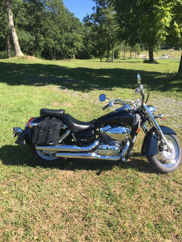 2008 Honda Shadow 750 get ready for the upcoming season.