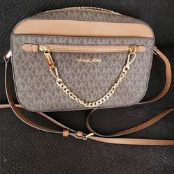 Michael KORS CROSSBODY NEW