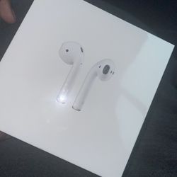 Apple airpods.