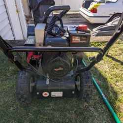 22" Snow Blower 