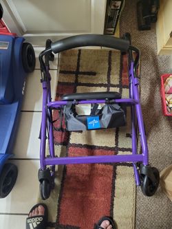 Midline roller walker