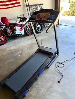 XTERRA TRX1000 Folding Treadmill