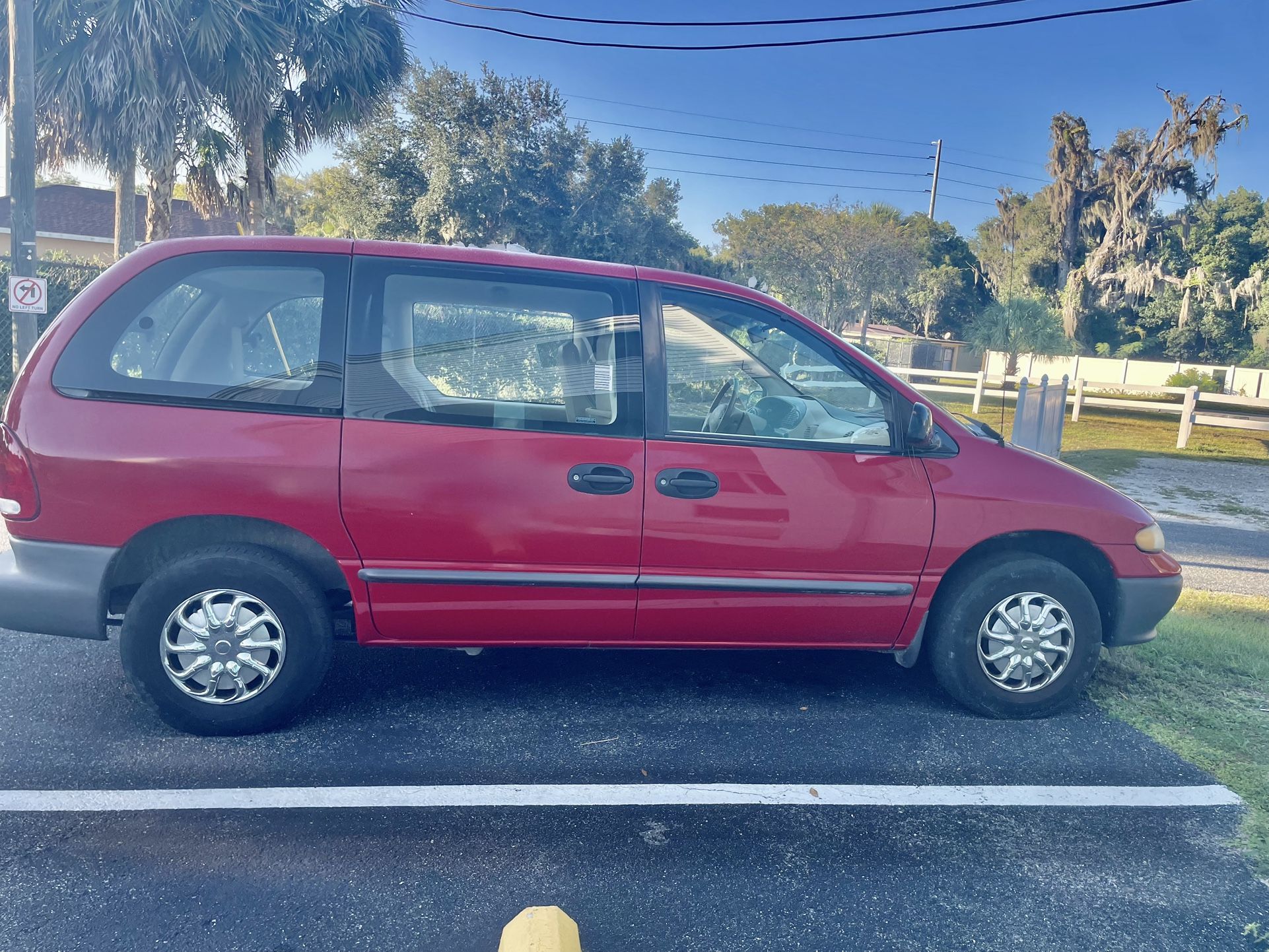 1998 Dodge Caravan
