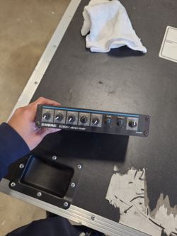 Shure Scm262 Mixer 
