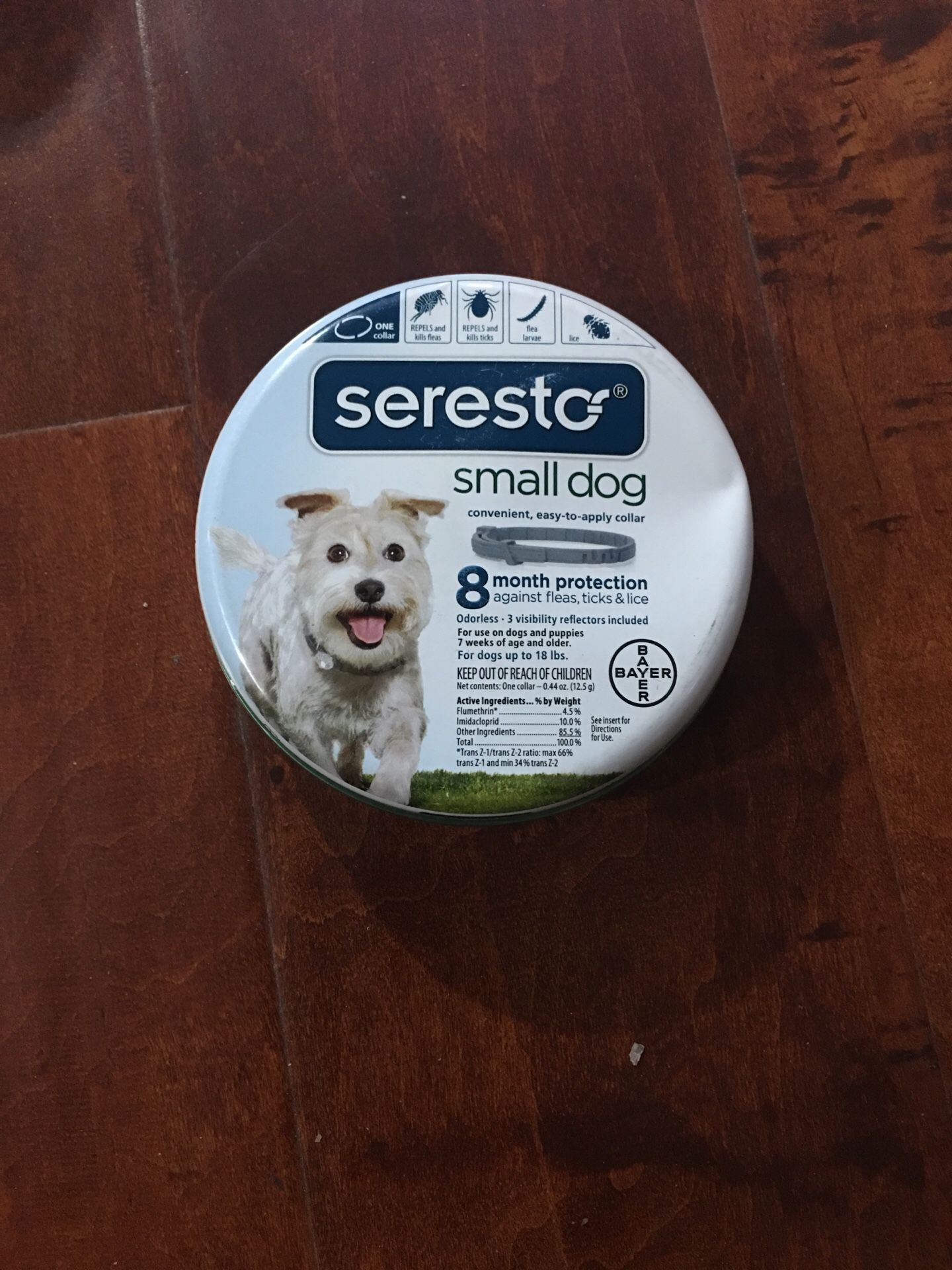 Bayer Animal Health Seresto Flea Tick 8 Month Collar for Small Dogs up to 18lbs new sealed box has dent
