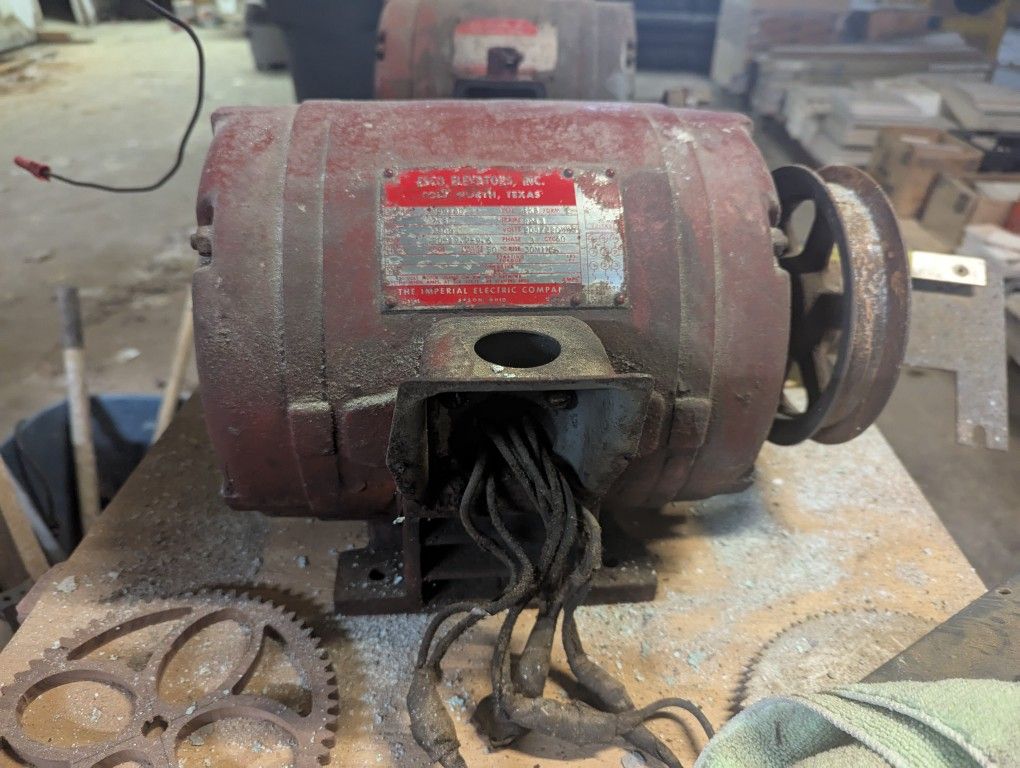 2 Motors 7.5HP