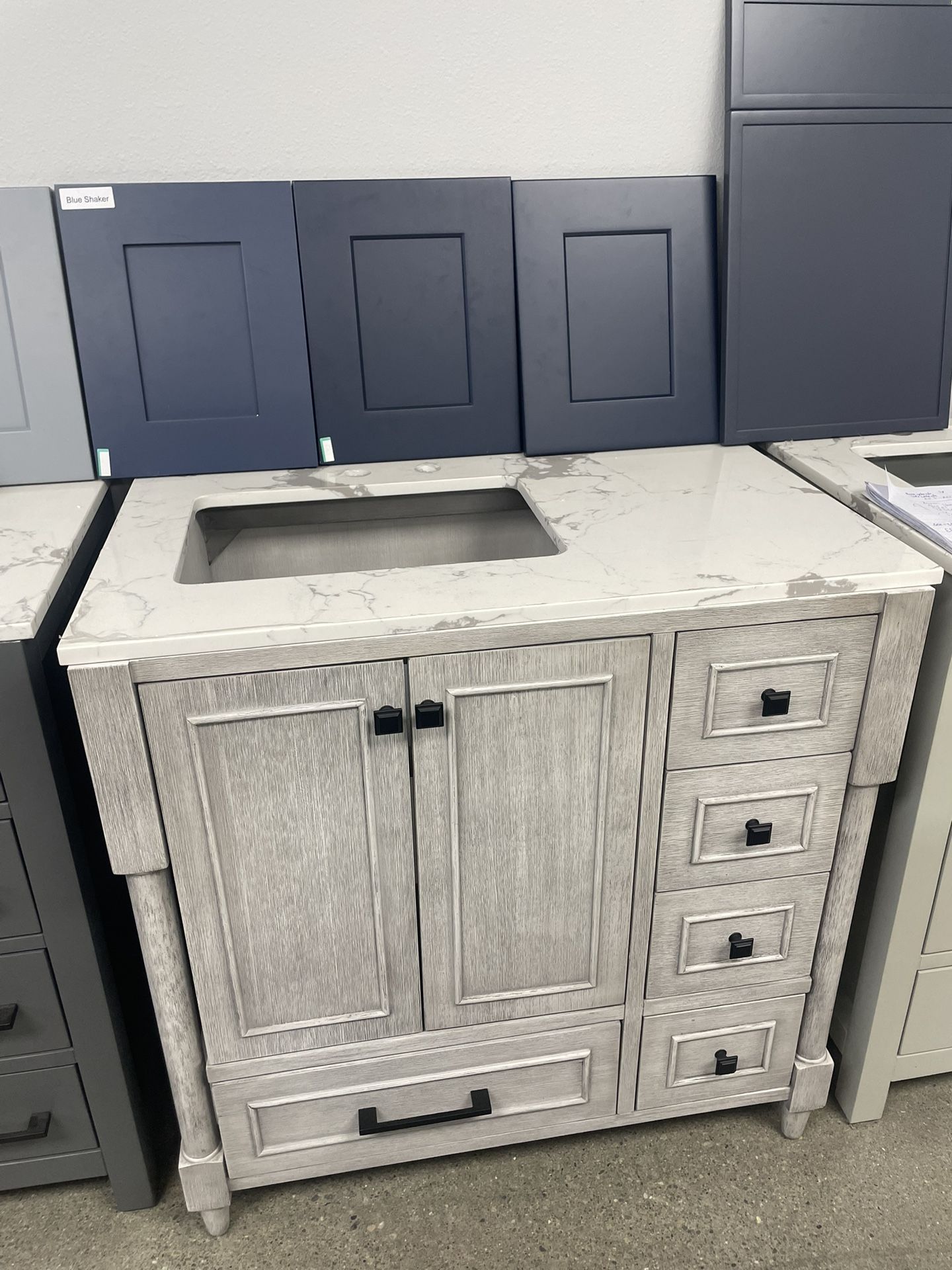 Bathroom vanity cabinet 36” solid mango Quartz top with sink and backsplash 