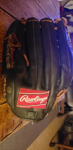 Rawlings Pro Black Baseball Glove