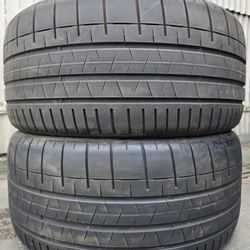 (2) 295 35 21 Pirelli Tires 