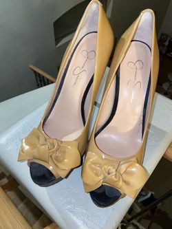Jessica Simpson Heels Size 9