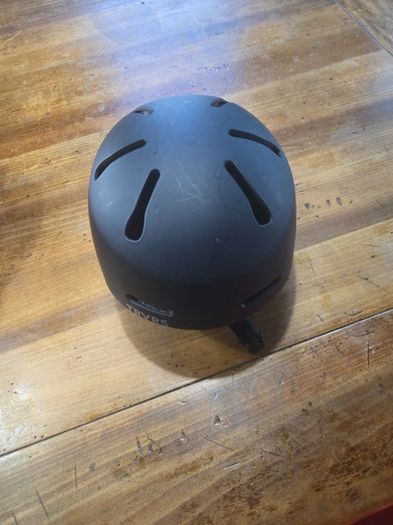 Ski Helmets Kids Size Small