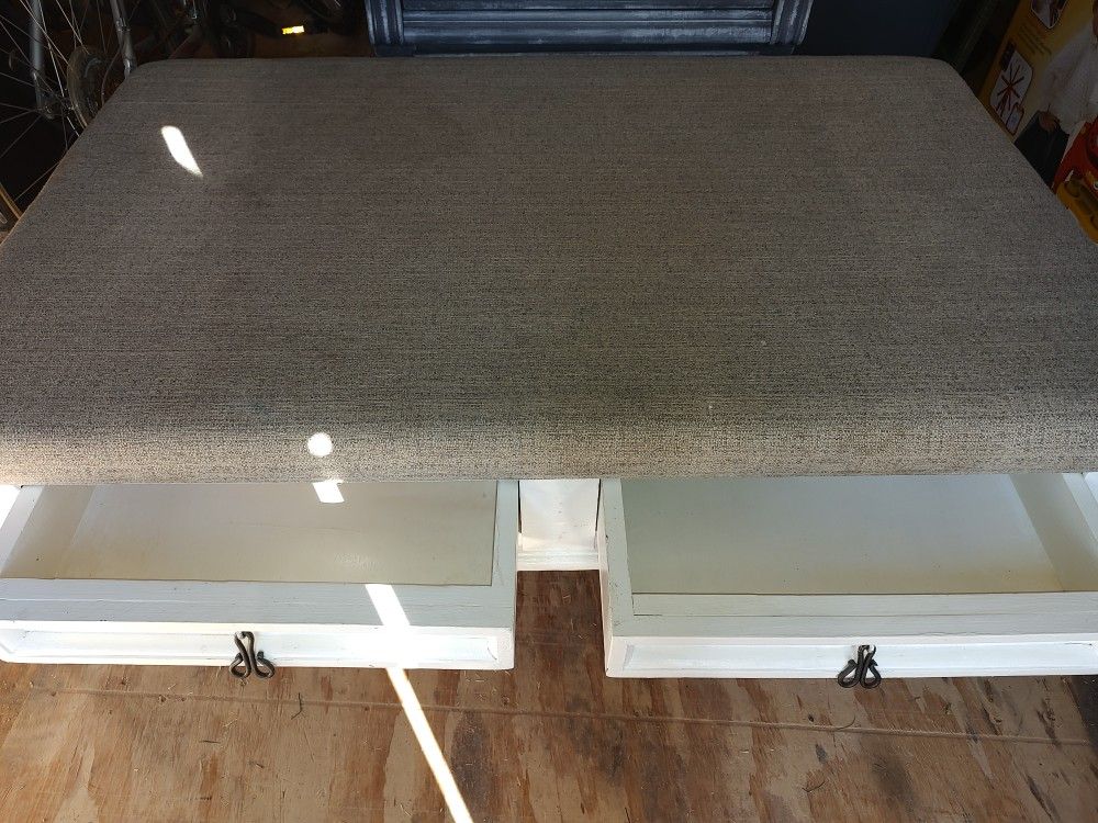Big Farm House Style Ottoman Table 4 Drawers $40
