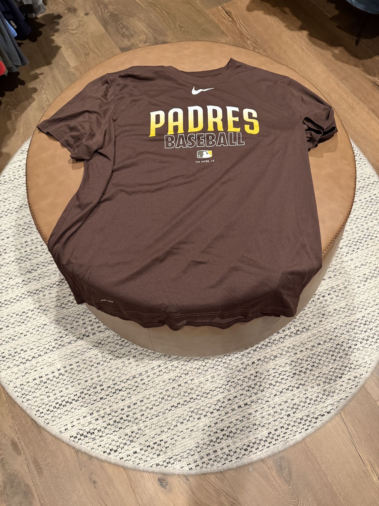 San Diego Padres Dri fit t Shirt XXL
