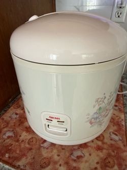 RICE COOKER $10