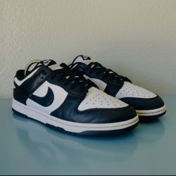 Nike Panda Dunks Size: 11