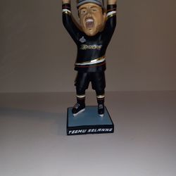 Teemu Selanne Mighty Ducks Bubble Head 