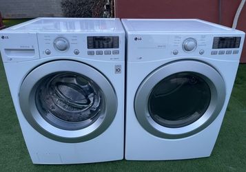 LG Washer/Dryer Set