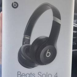 Beats Solo 4