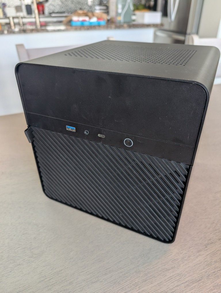 Jonsbo N2 Black NAS Mini-ITX