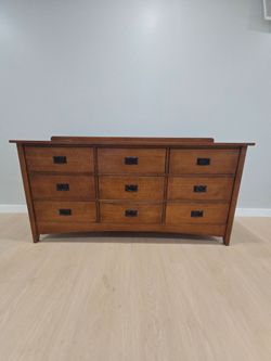 Mission Style 9-Drawer Wood Dresser
