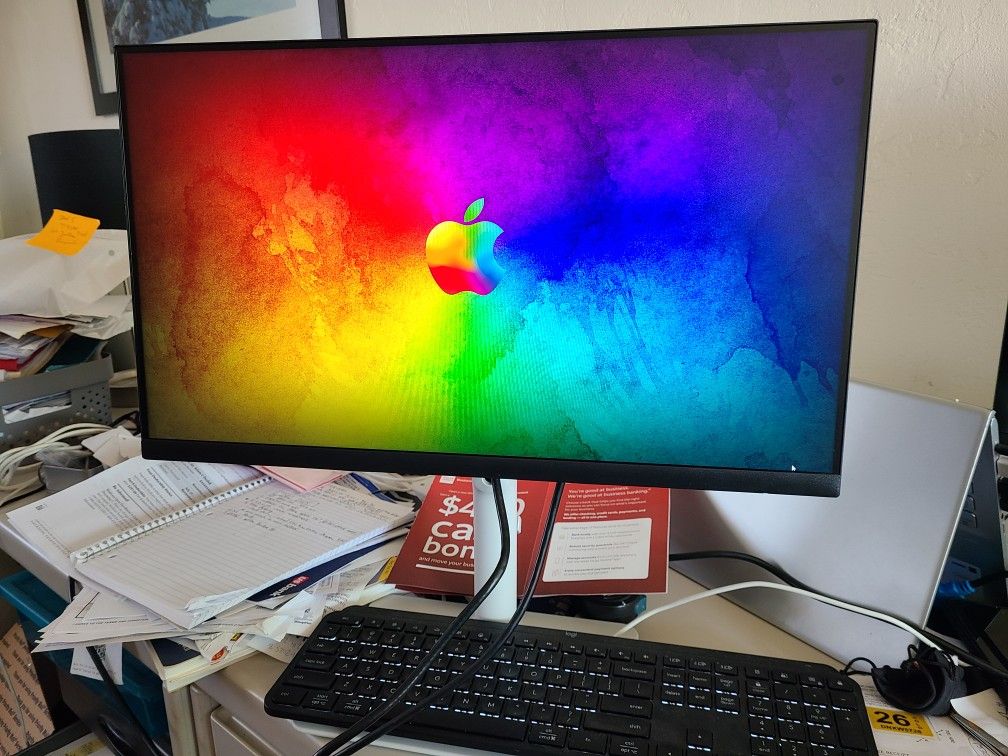 Dell IPS monitor 22 inch, full HD, with cables,