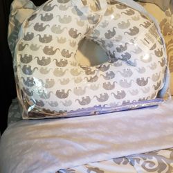 New Boppy Pillow With Cover 