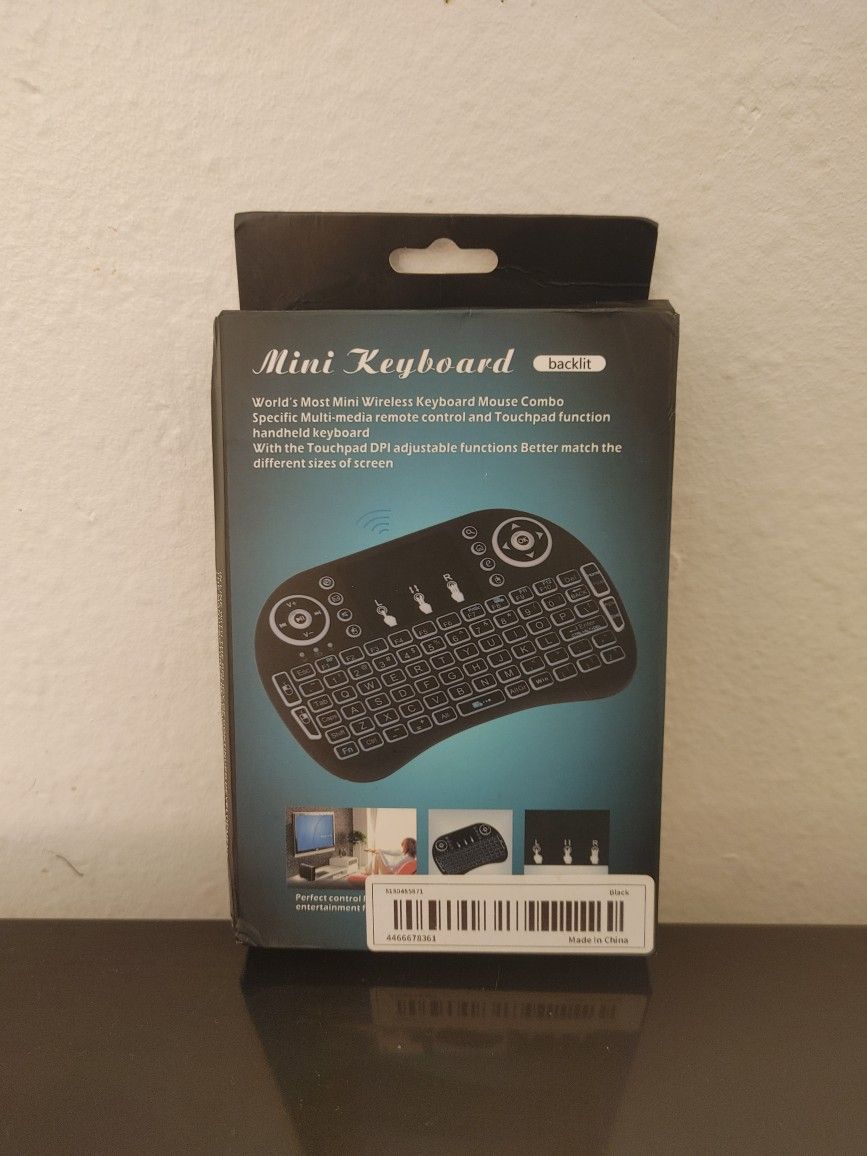 iPazzPort (Upgrade Mini Bluetooth Keyboard with Touchpad (Handheld Keyboard), Backlit Mini Wireless Keyboard