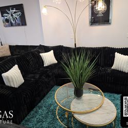 Sectional Black ✅ Delivery available ✅ Financing Options Available!✔️✨️No Credit Needed✔️✨️$0 Or $50 Down Payment✨️