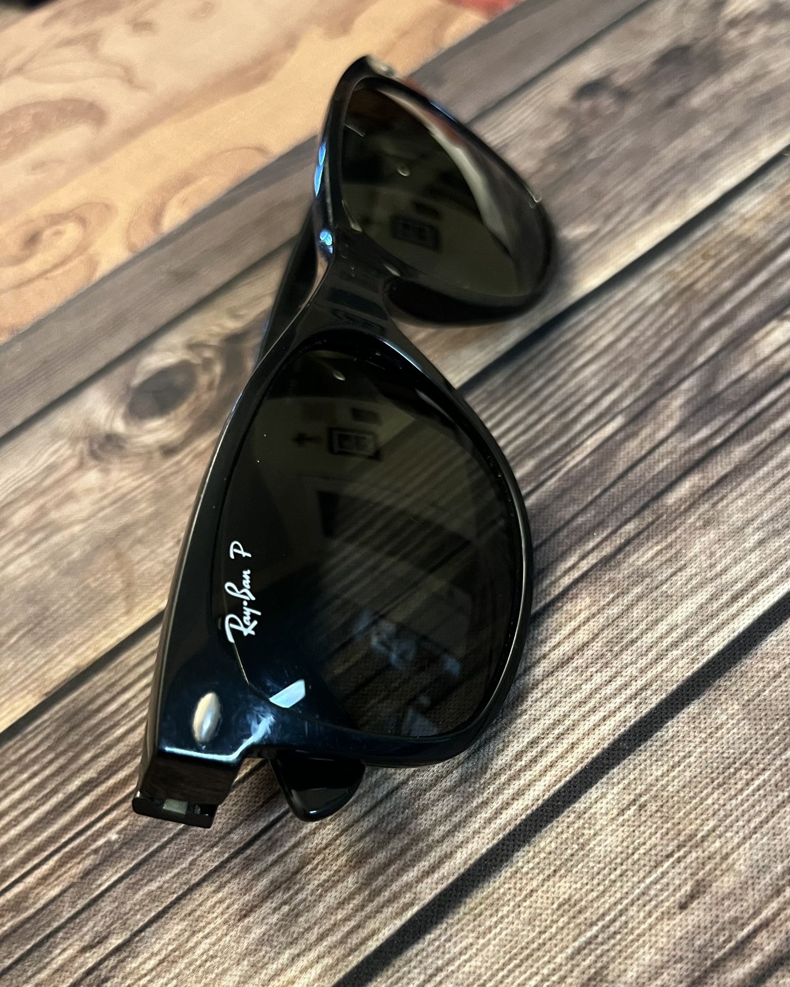 Rayban New Wayfarer Polarized Sunglasses