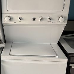 Kenmore Heavy Duty Washer & Gas Dryer 