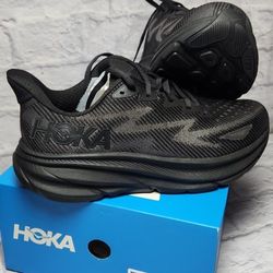 Hokas Clifton9