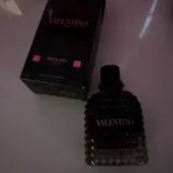 Valentino Cologne