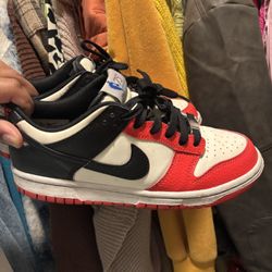 Nike Dunks 