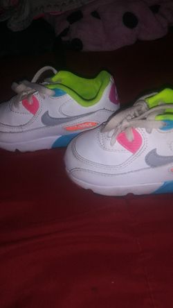Girls air max