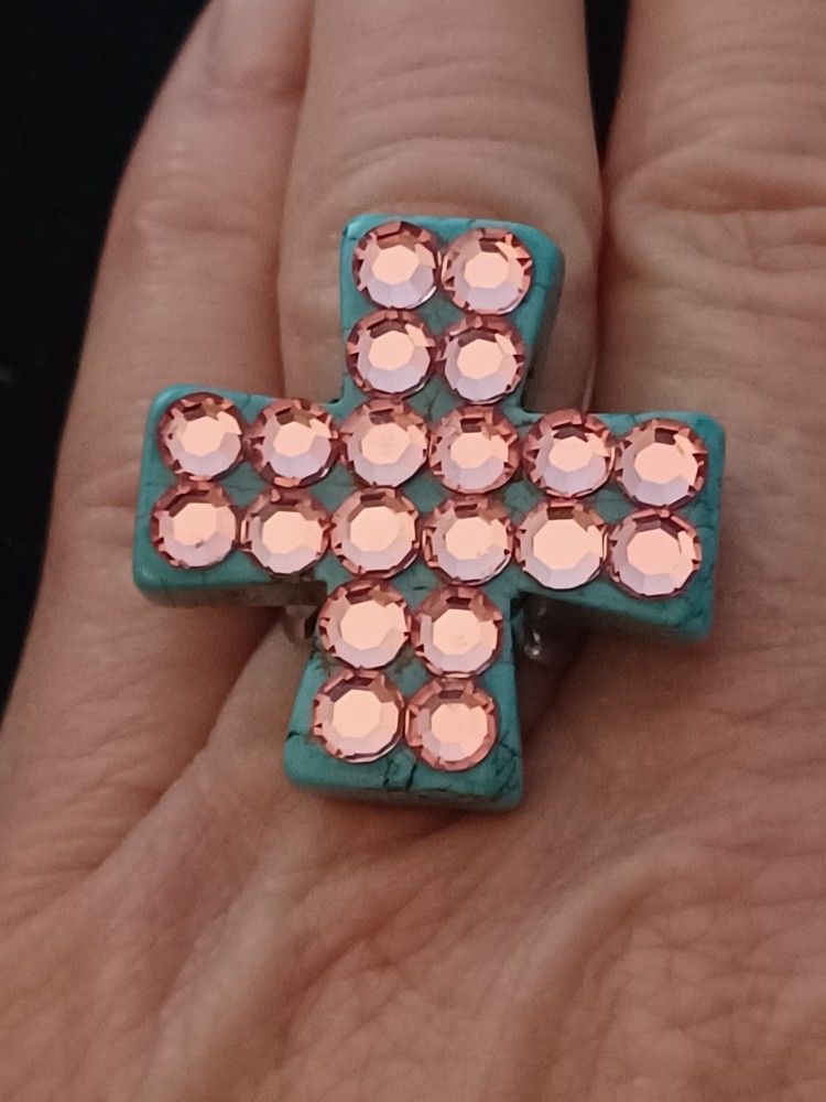 New- HOWLETT TURQUOISE SWAROVSKI CRYSTAL CROSS RING