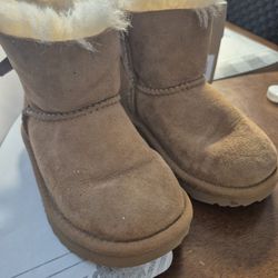 Toddler Uggs