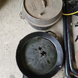 Dutch Oven And Pan