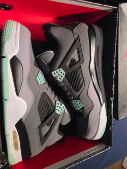 Green glow 4s