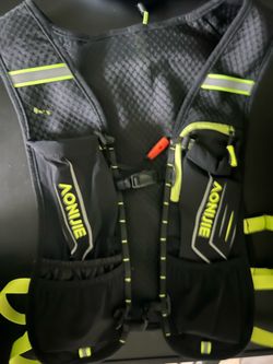 AONIJIE Trail Running Hydration Vest