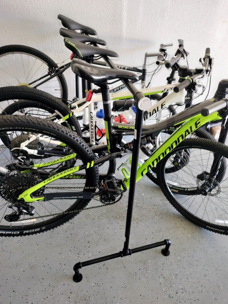 4 bikes rack