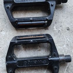 Bicycle Pedals 