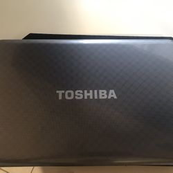 Satellite Toshiba L775D Laptop 