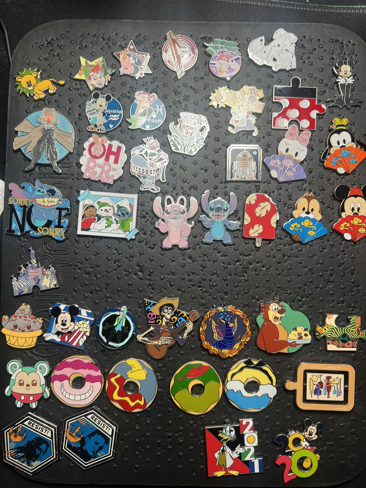 Disney Pins 