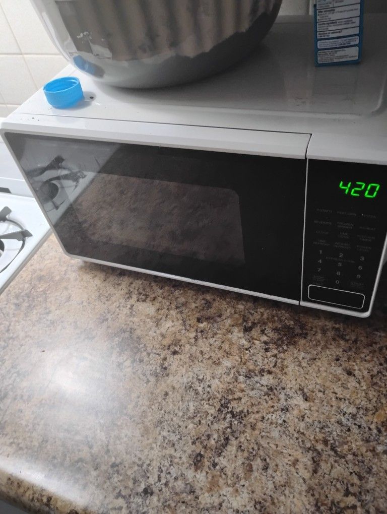 White Countertop Microwave
