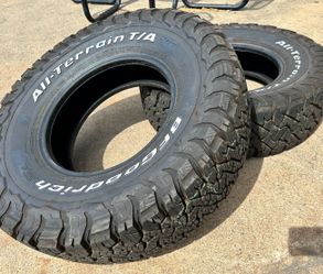 2 NEW BFGOODRICH KO3 LT265/75R16 99% NEW 10 PLY LOAD E