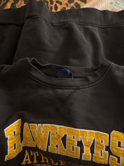 Men’s crewneck