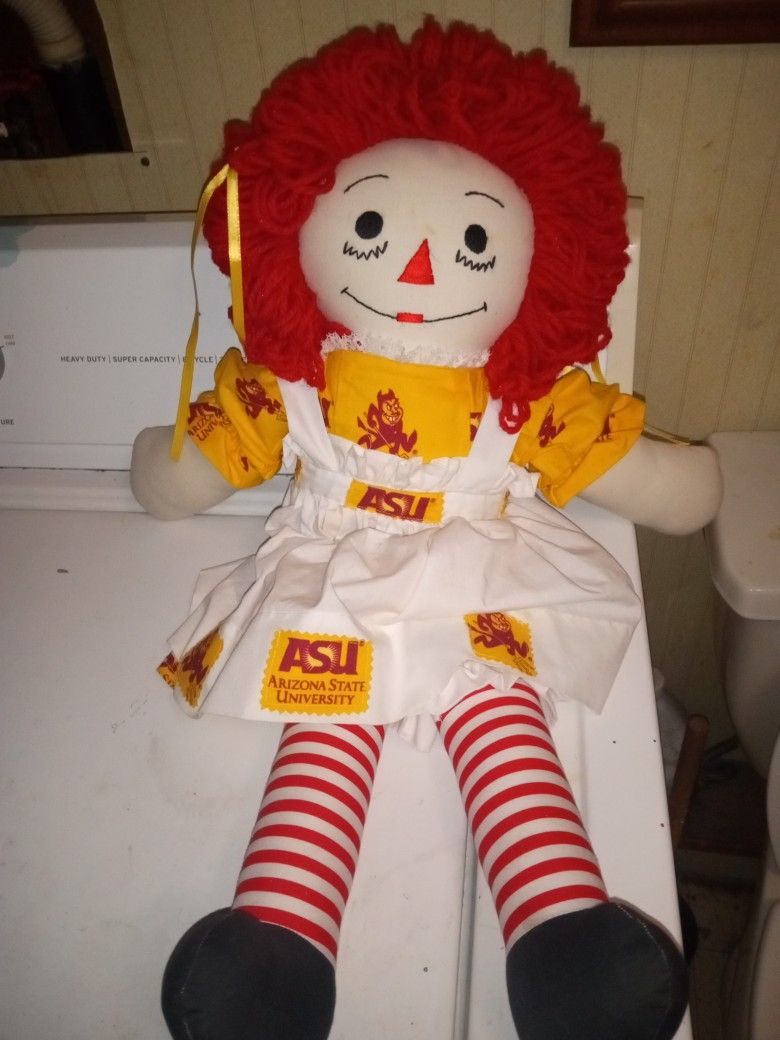 Ragady Anne Doll Large With A S U Dress On