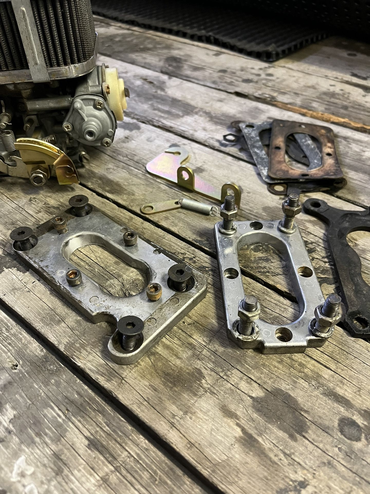 Mazda B2200 er carburetor for Sale in Arlington, WA OfferUp